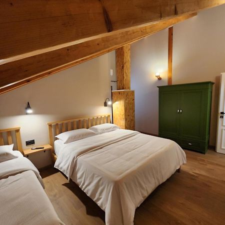 Guesthouse Te Avllia Kelcyre Bagian luar foto