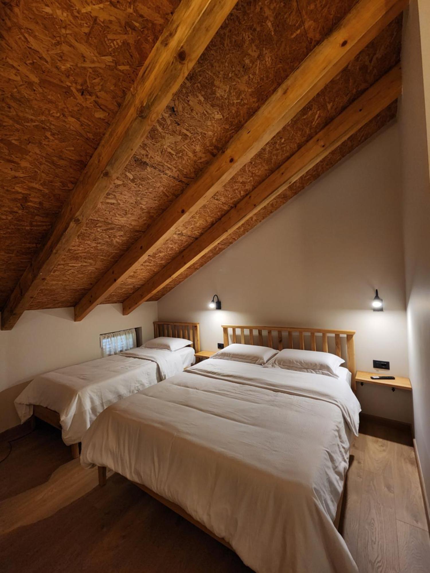 Guesthouse Te Avllia Kelcyre Bagian luar foto