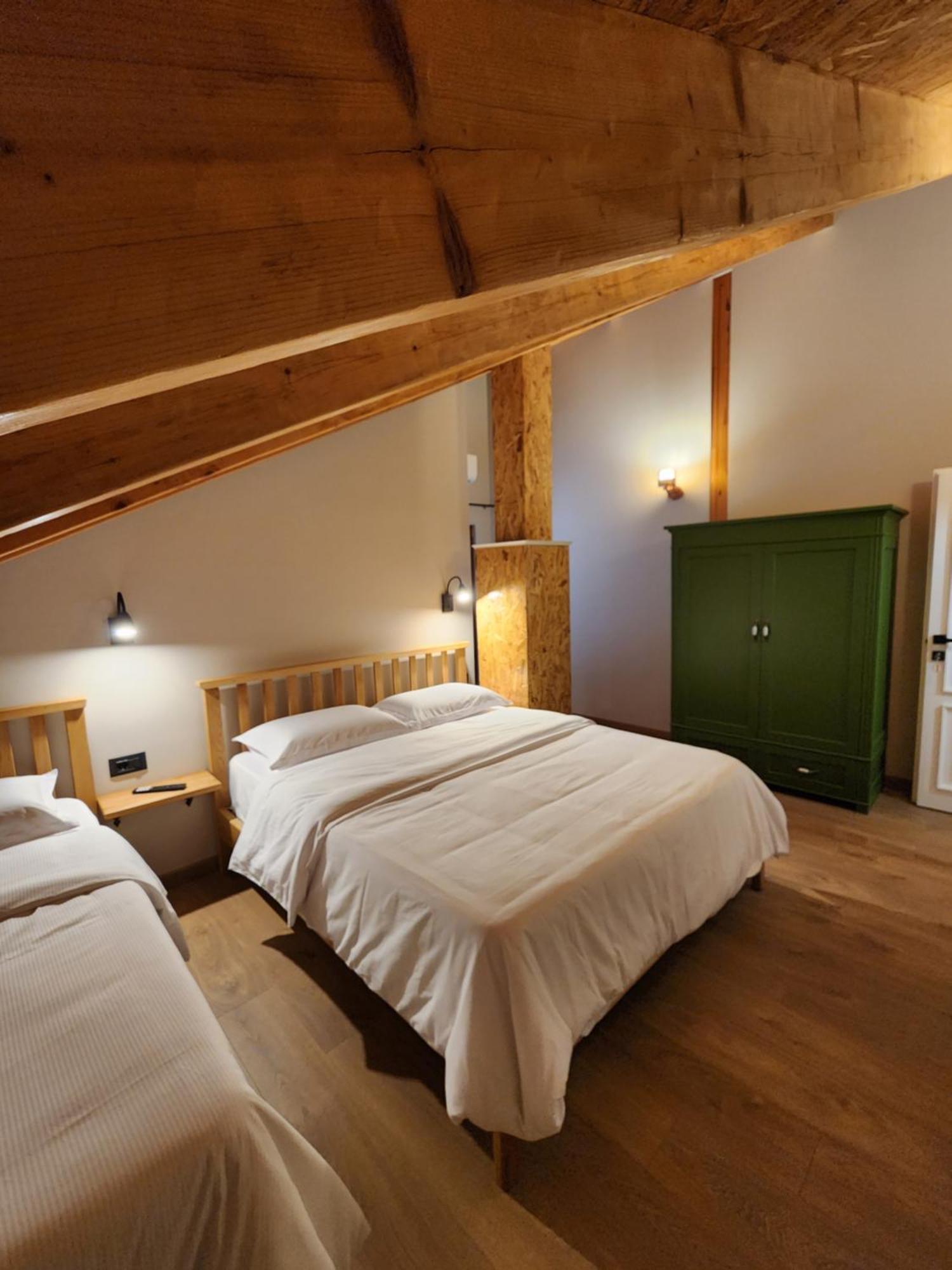 Guesthouse Te Avllia Kelcyre Bagian luar foto